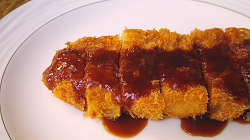 Chuno sauce poured over tonkatsu