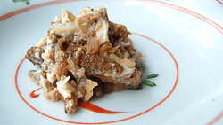 Boiled tsukushi with beaten eggs