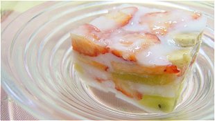 Milk Agar with Fruit