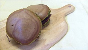 Bean-Jam Matcha Pancake Sandwich