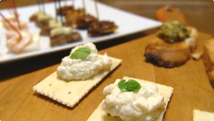 Tofu & Cream Cheese Canapé
