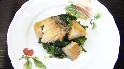 Seared Cod & Spinach with Soy Sauce