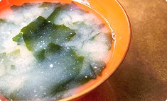 Wakame no miso-shiru