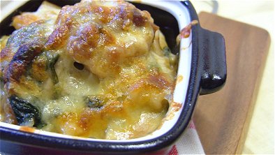 Japanese-Style Macaroni Gratin with Chicken