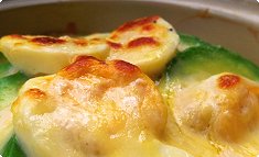 Aruhurēdo sōsu no tamago-abokado-doria