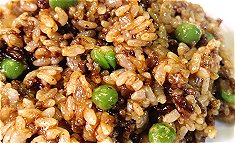 Gohan to hikiniku demigurasu sōsu no itame