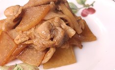 Daikon to butaniku no miso-itame