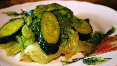 Japanese-Style Salad with Lettuce & Cucumbers