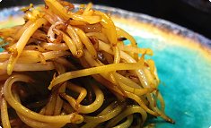 Moyashi no shōyu-itame